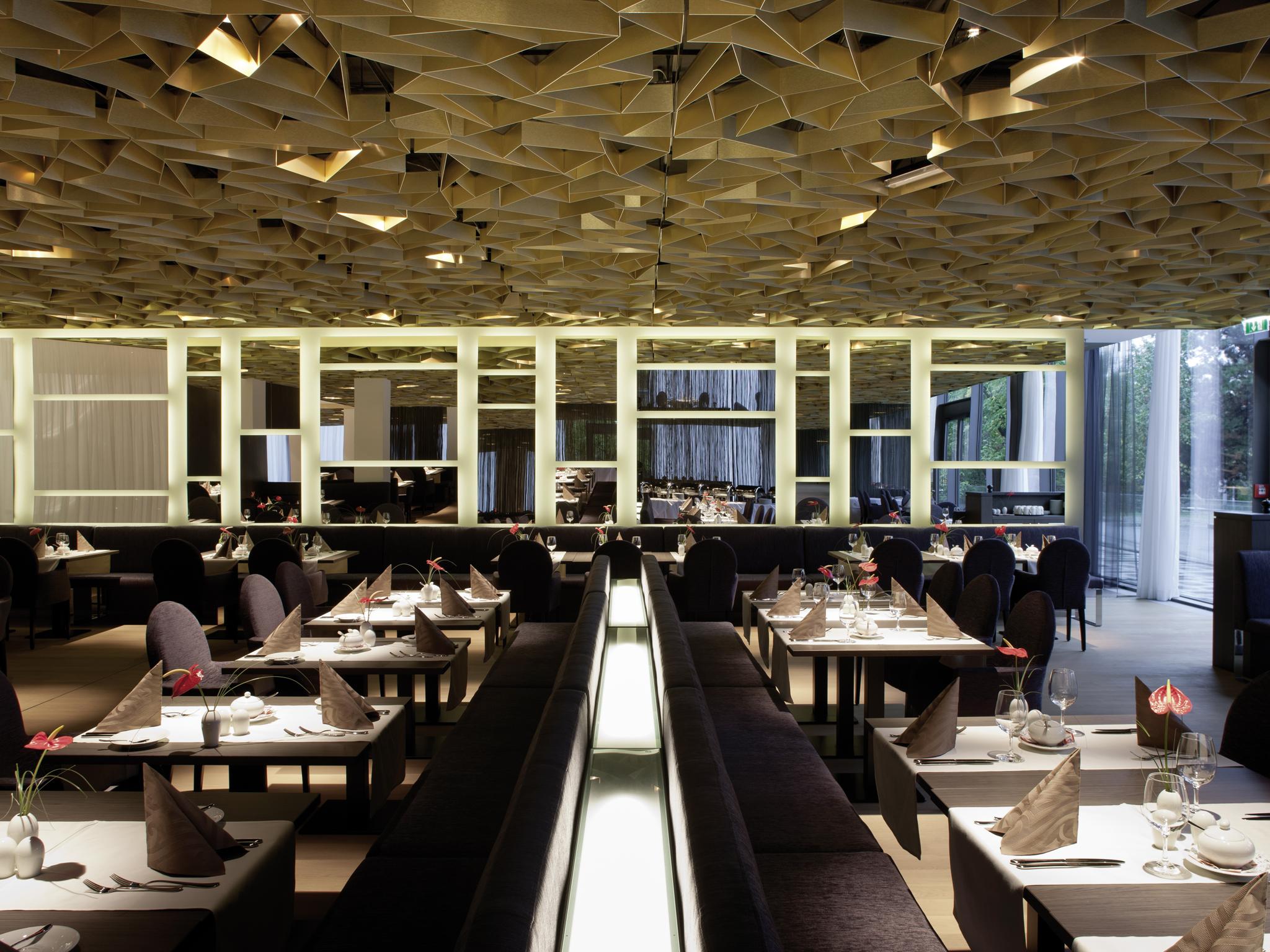 Radisson Blu Park Royal Palace 4* Vienne
