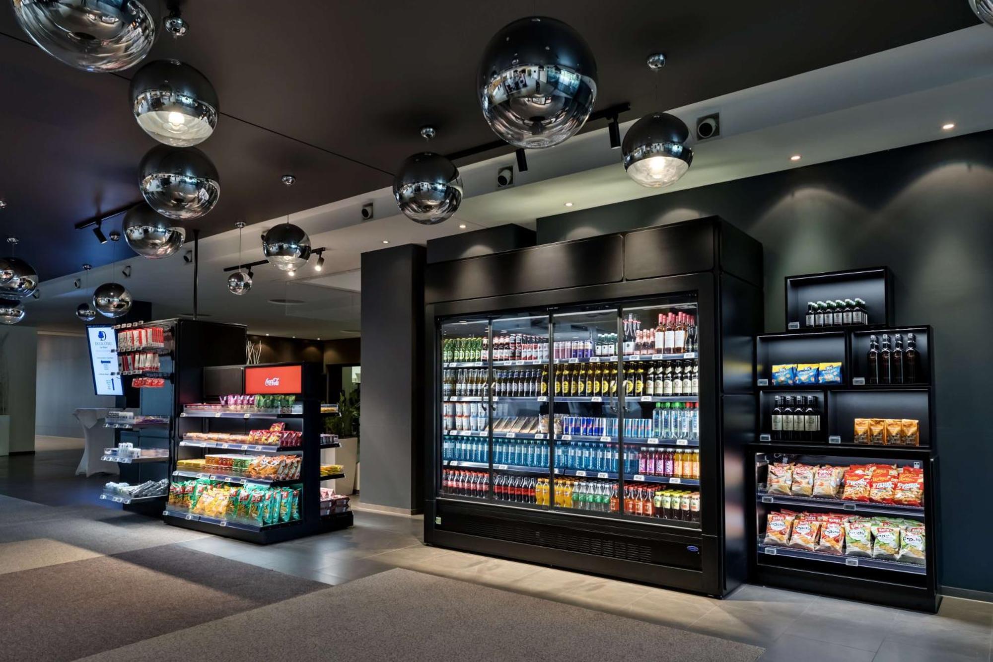 Hotel Radisson Blu Park Royal Palace 4*