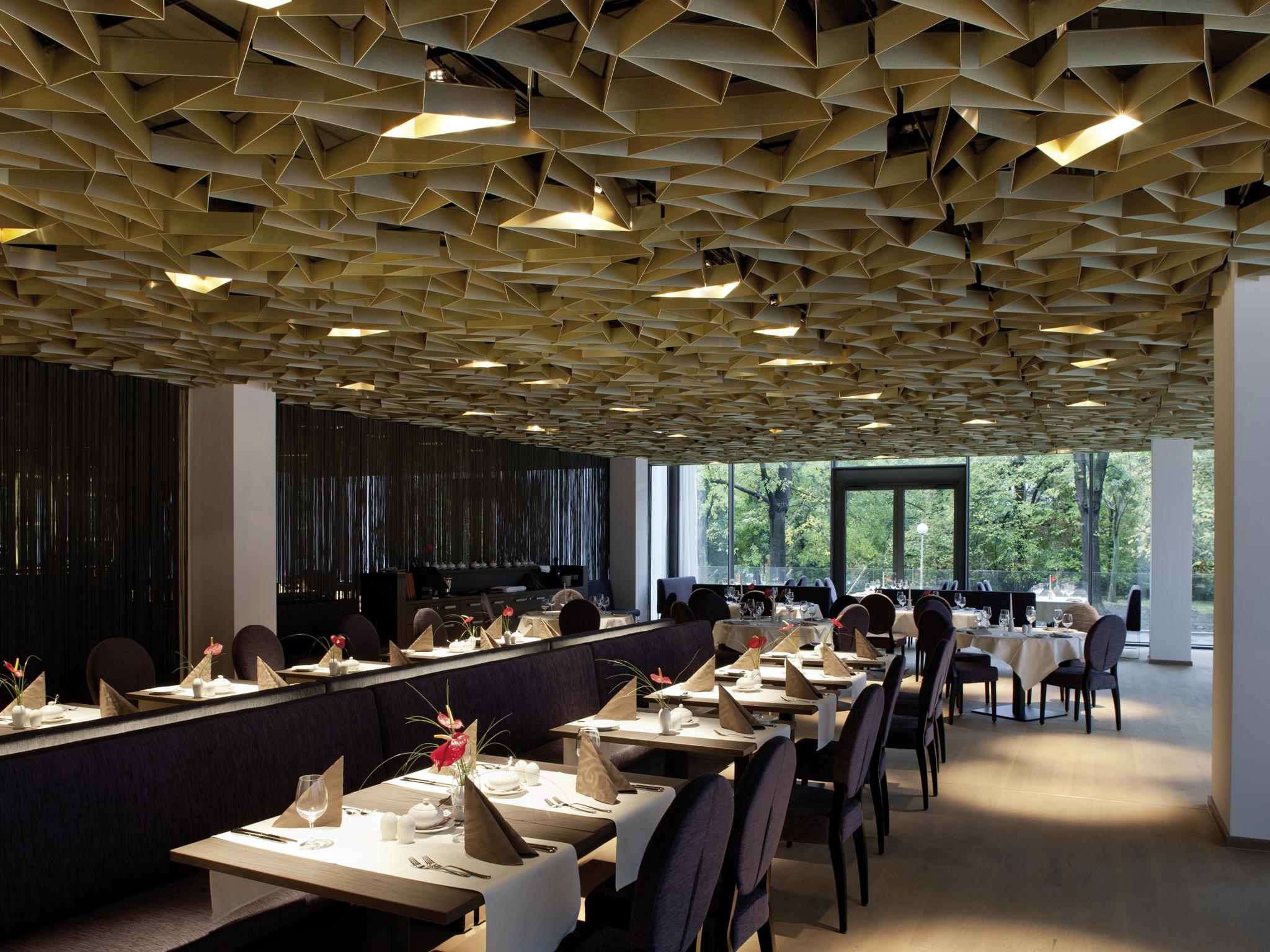 Hotel Doubletree By Hilton Schonbrunn Wenen