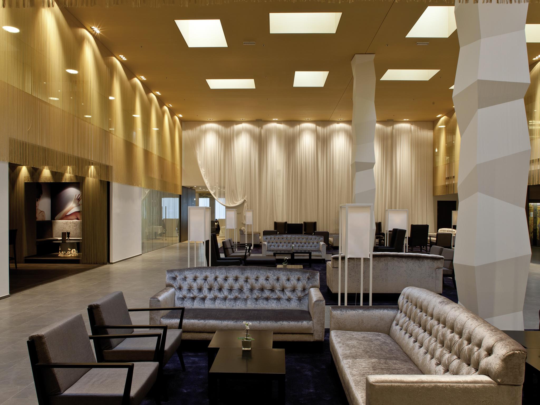 Hotel Doubletree By Hilton Schonbrunn Wenen
